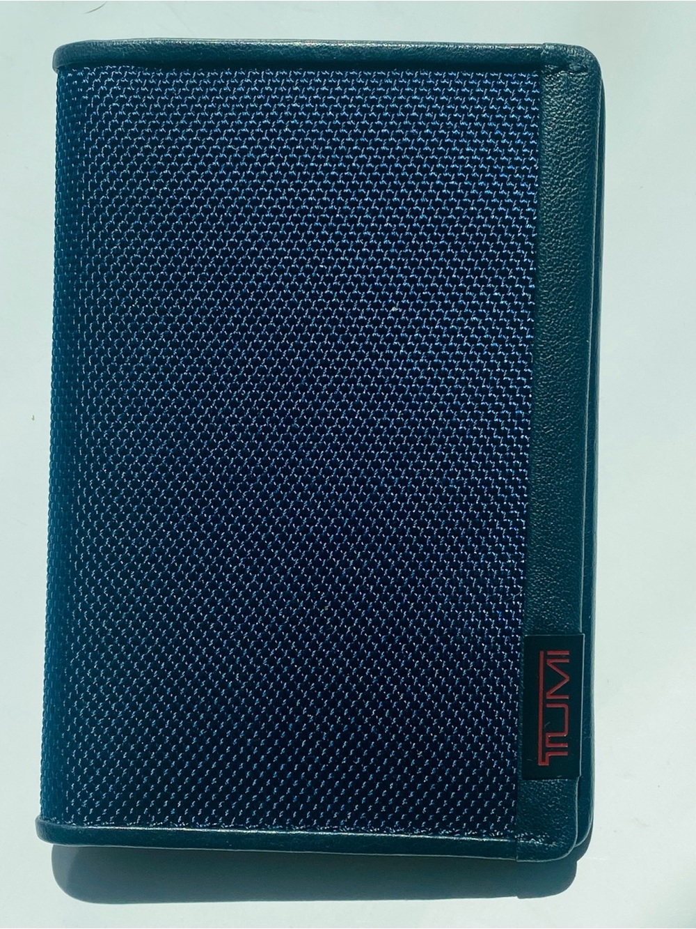 Tumi Navy Blue RFID Card Wallet Black Trim New With Tag
